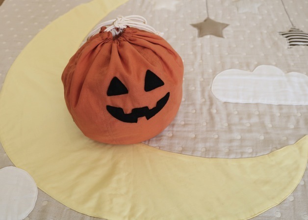 hellowin8.jpg